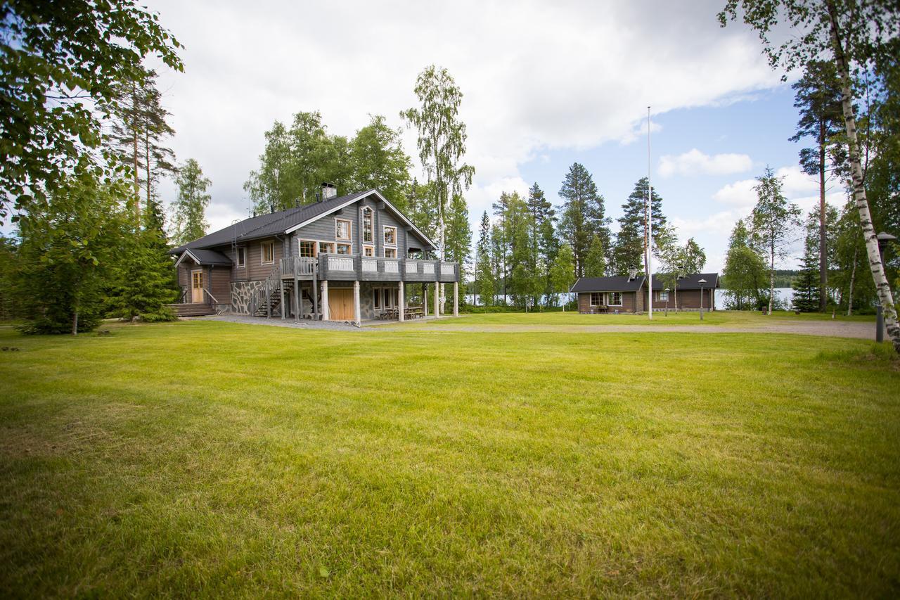 Hotel Kuus-Hukkala Harkala  Exterior foto